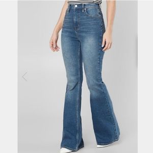 🔥SALE🔥FREE PEOPLE Curvy High Rise Flare Jeans